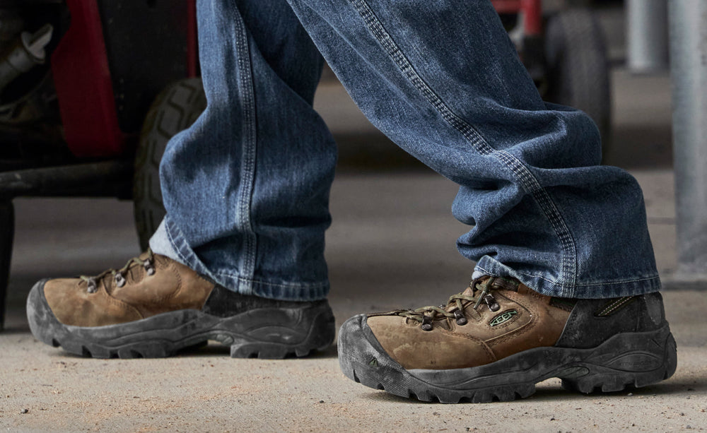 Men's Pittsburgh Energy 6" Waterproof Boot (Carbon Toe) Bison/Black / Keen / Men's