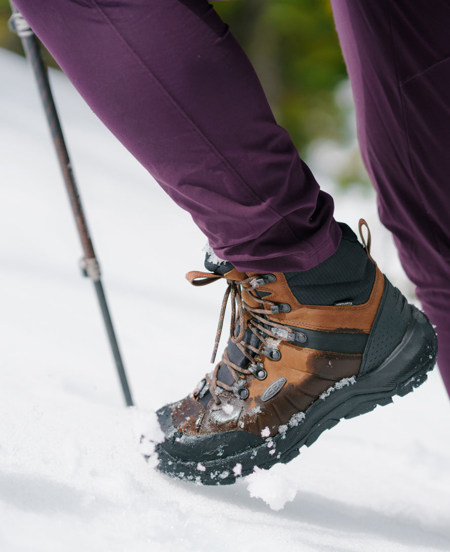 Men's Revel IV Polar Waterproof Boot Bison/Orange Pepper / Keen / Men's