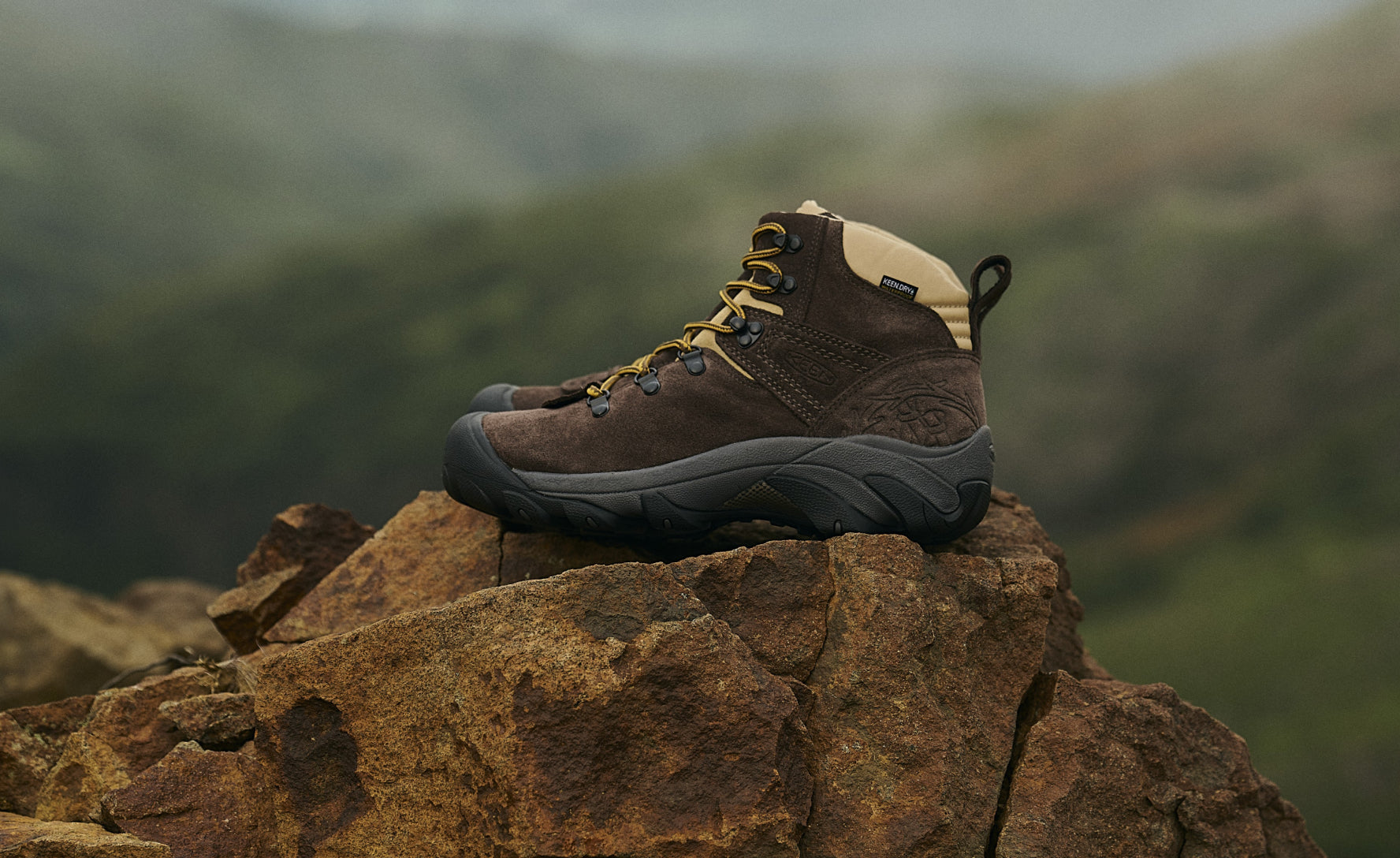 Men's Pyrenees Waterproof Hiking Boot x Mountain Research Mountain Research Brown / Keen / Men's