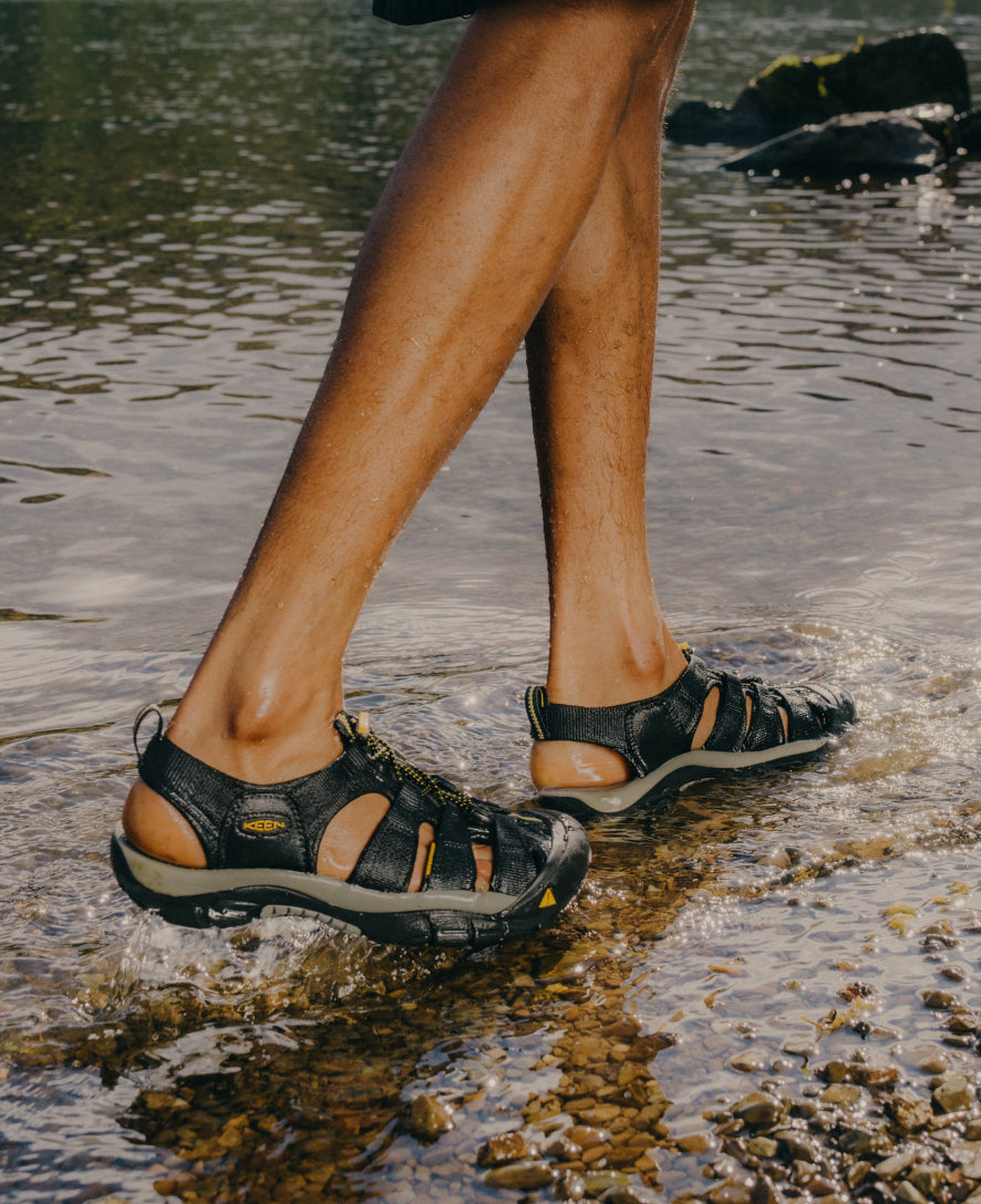 Men's Newport H2 Sandal Monochrome/Khaki / Keen / Men's