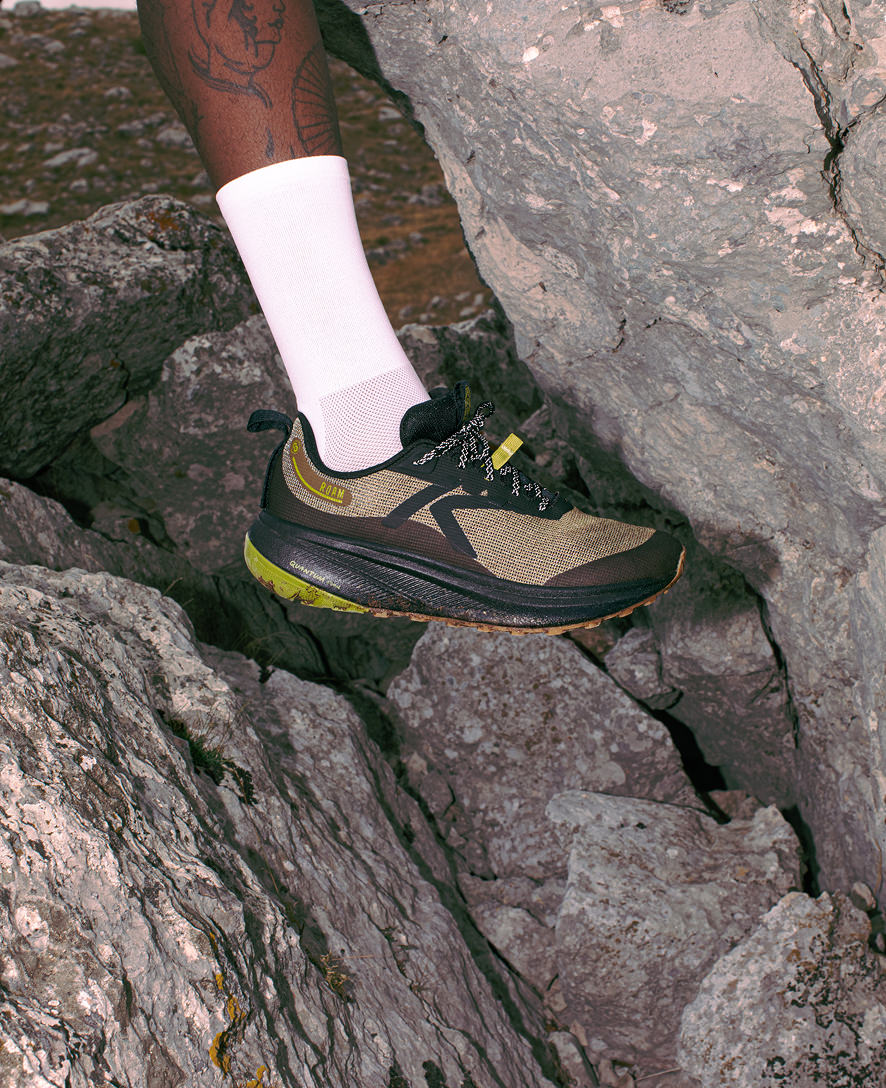 Men's Roam Trail Running Shoe Magnet/Burnt Brick / Keen / Men's