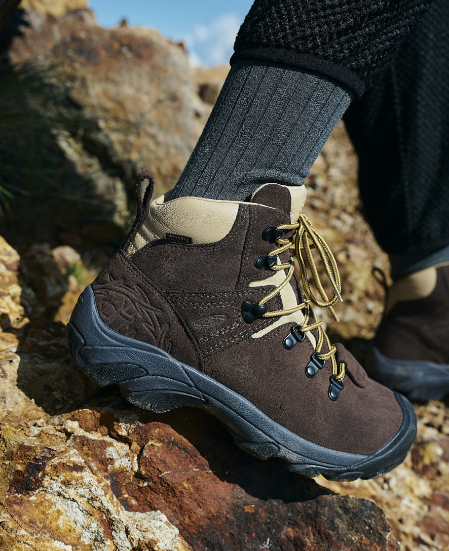 Women's Pyrenees Waterproof Hiking Boot x Mountain Research Mountain Research Brown / Keen / Women's