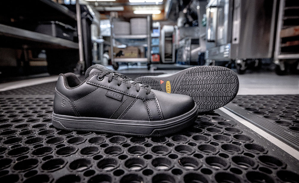 Women's Kenton WTX Work Shoe (Soft Toe) Black/Black / Keen / Women's