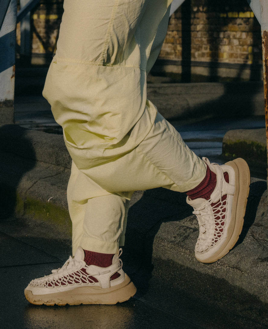 Women's UNEEK WK Sneaker Birch/Plaza Taupe / Keen / Women's